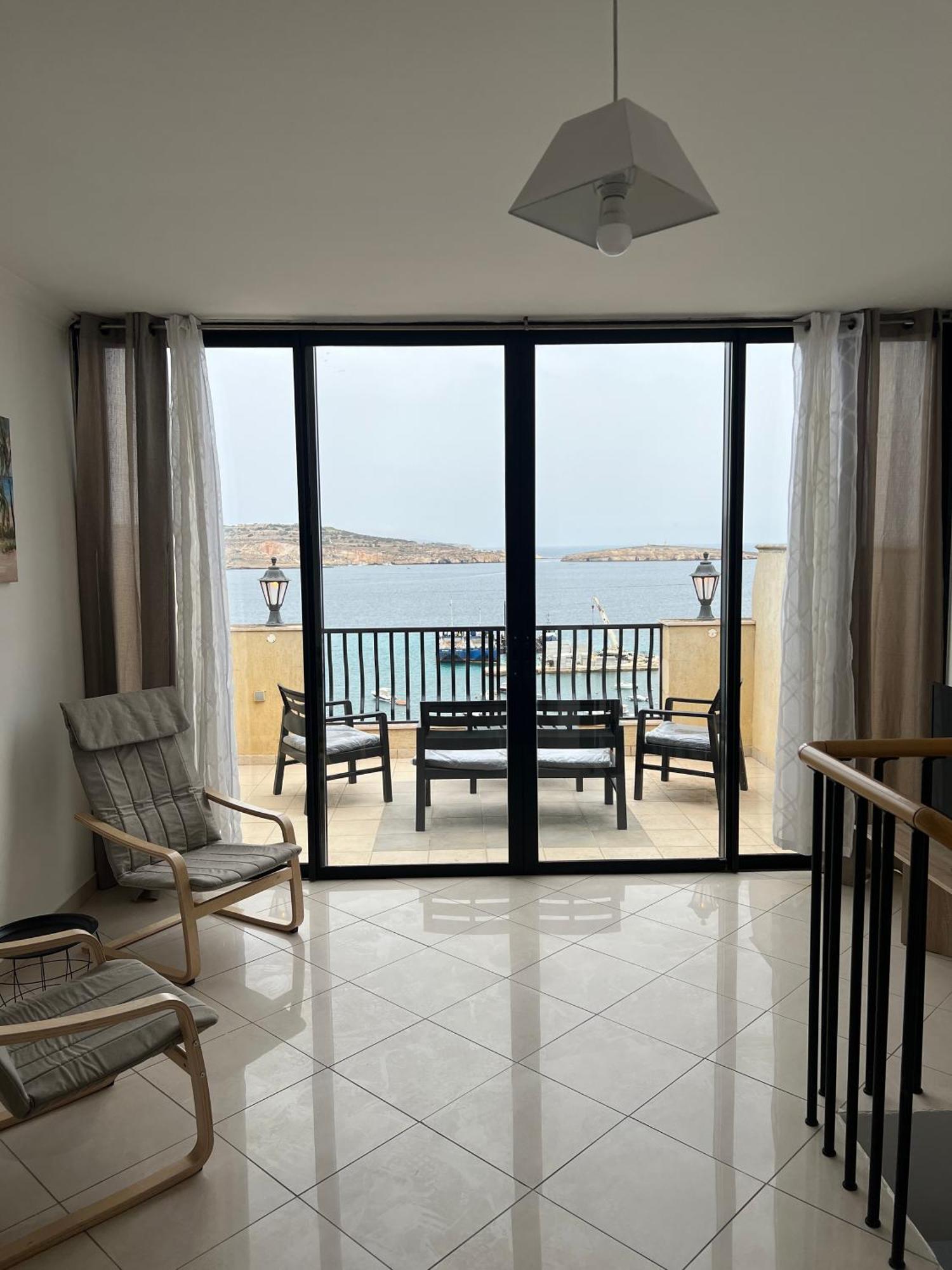 Sea View Penthouse Apartman San Pawl il-Baħar Kültér fotó